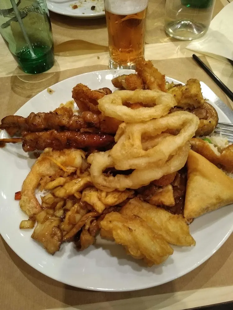 Samosa Nems Beignets de Crevettes X